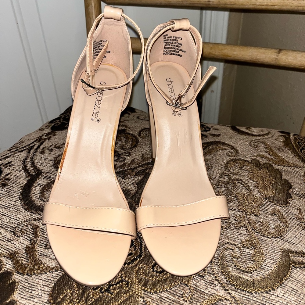 Shoe Dazzle Sleek Heels